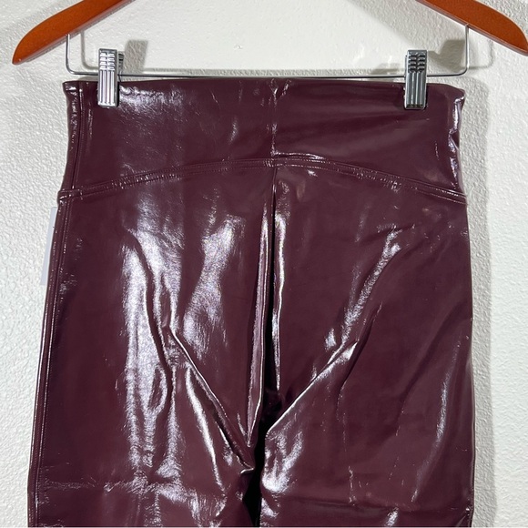 SPANX NWT Faux Patent Leather Hidden Contour Waistband Leggings Sizes S & M - Picture 15 of 15